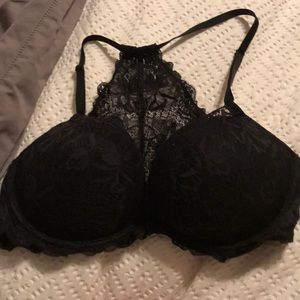 Victoria’s Secret 36D black lace back bra